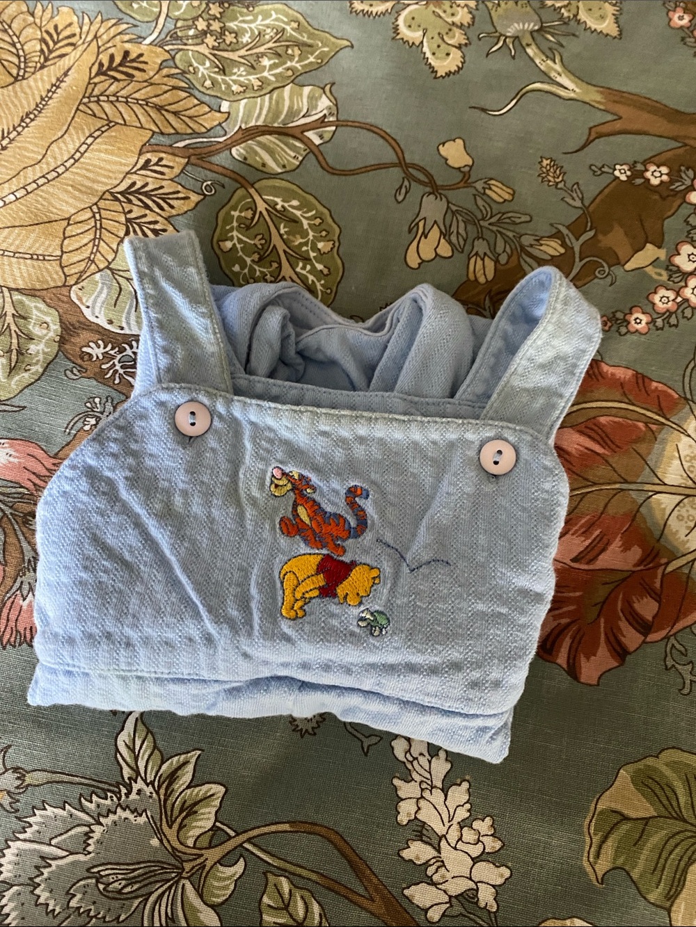 FOUR Matching Sets - Picture 11 of 15